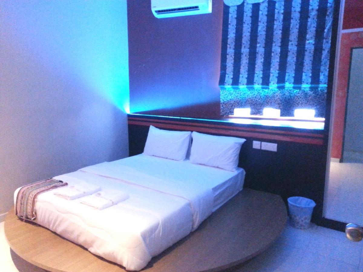Golden Guest House Kuantan Buitenkant foto