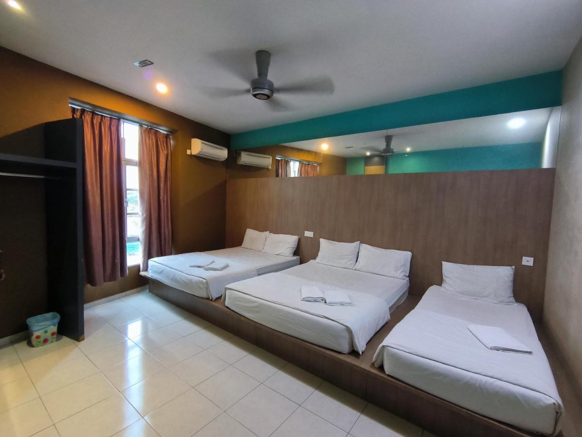 Golden Guest House Kuantan Buitenkant foto
