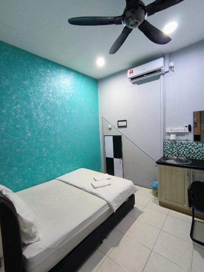 Golden Guest House Kuantan Buitenkant foto