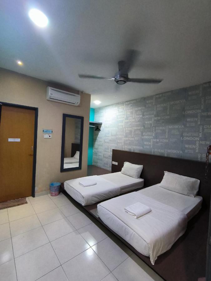Golden Guest House Kuantan Buitenkant foto